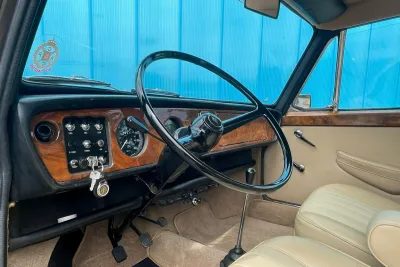 Vanden Plas